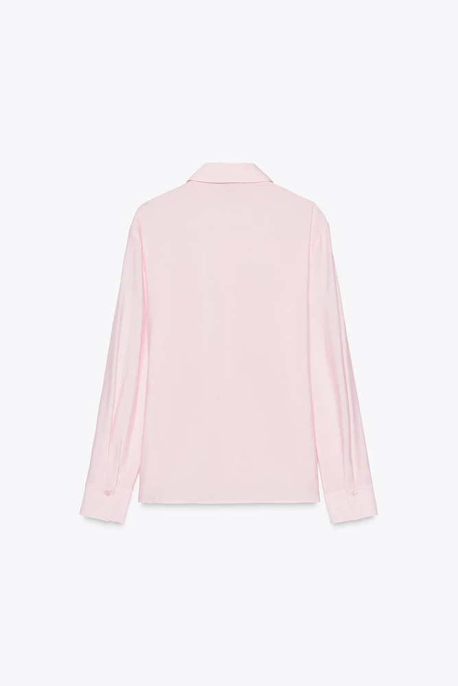 FLOWY KNOTTED SHIRT