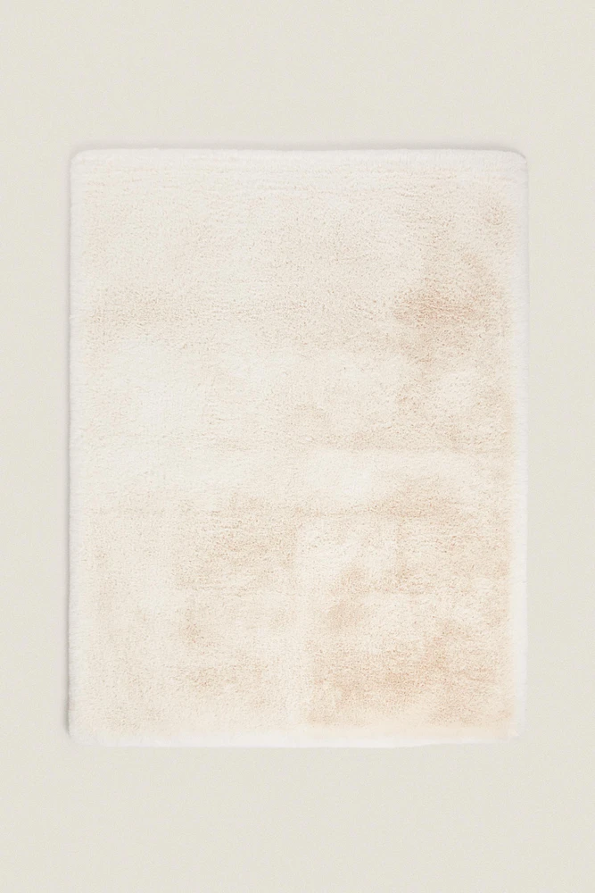 FAUX FUR AREA RUG