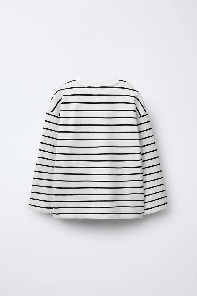 HEART EMBROIDERED PATCH STRIPED T-SHIRT