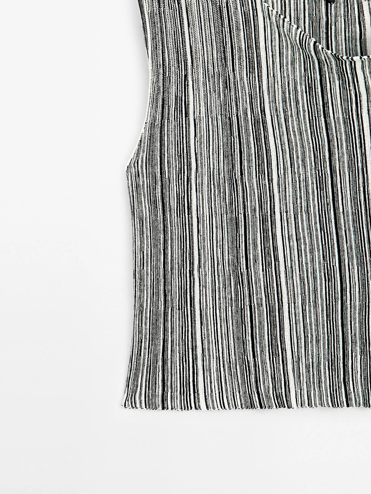 Top en maille à rayures