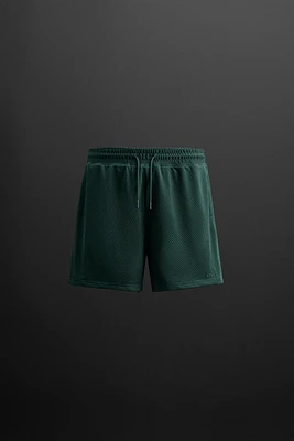 MESH TEXTURED SHORTS