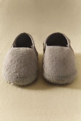 COZY SLIPPERS