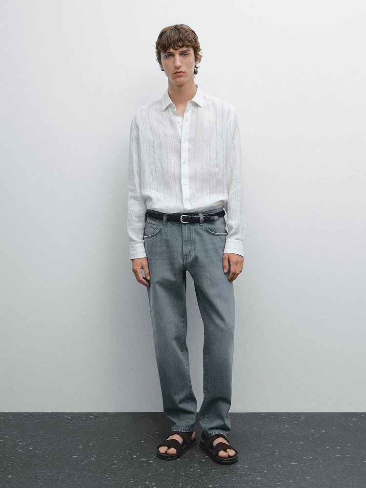 Tapered fit jeans