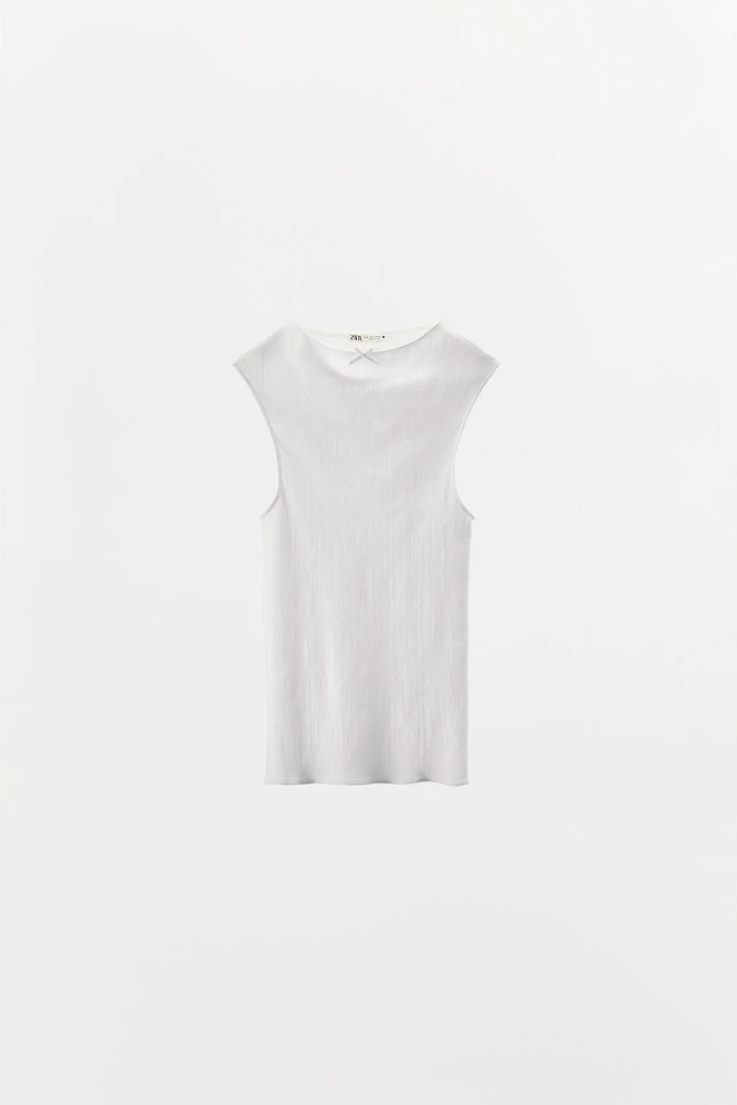 TOP POINTELLE LACET SATINÉ