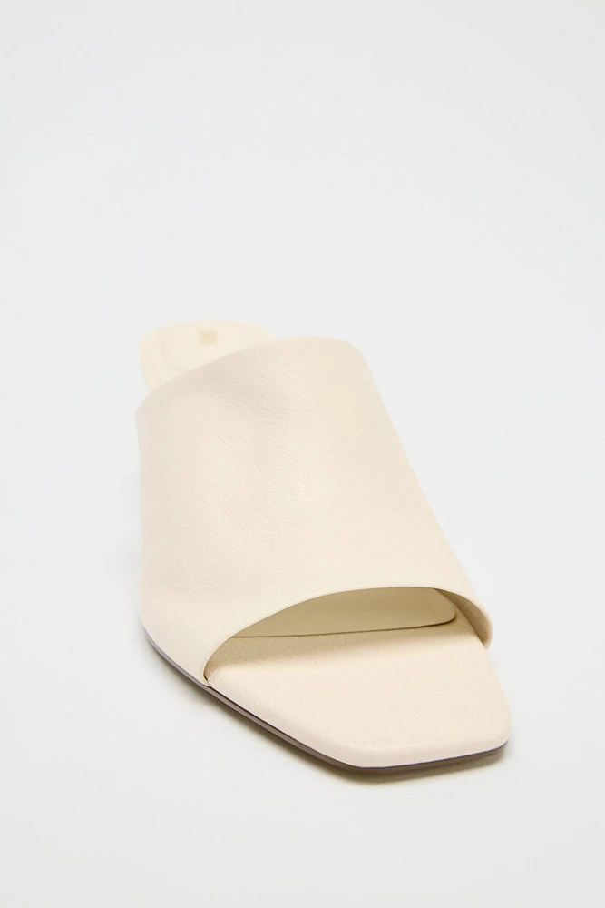 LEATHER MULES