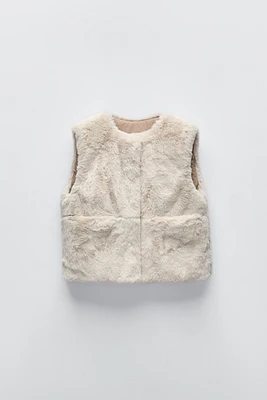 REVERSIBLE FAUX FUR VEST