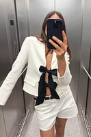 BLAZER LACETS CONTRASTE