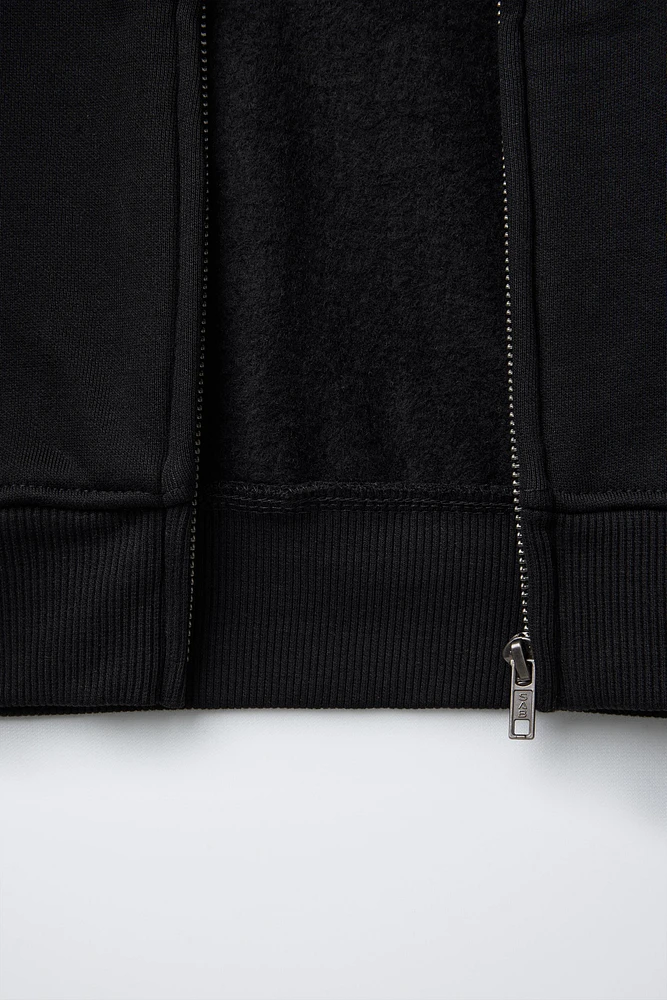 ZIP-UP HOODIE
