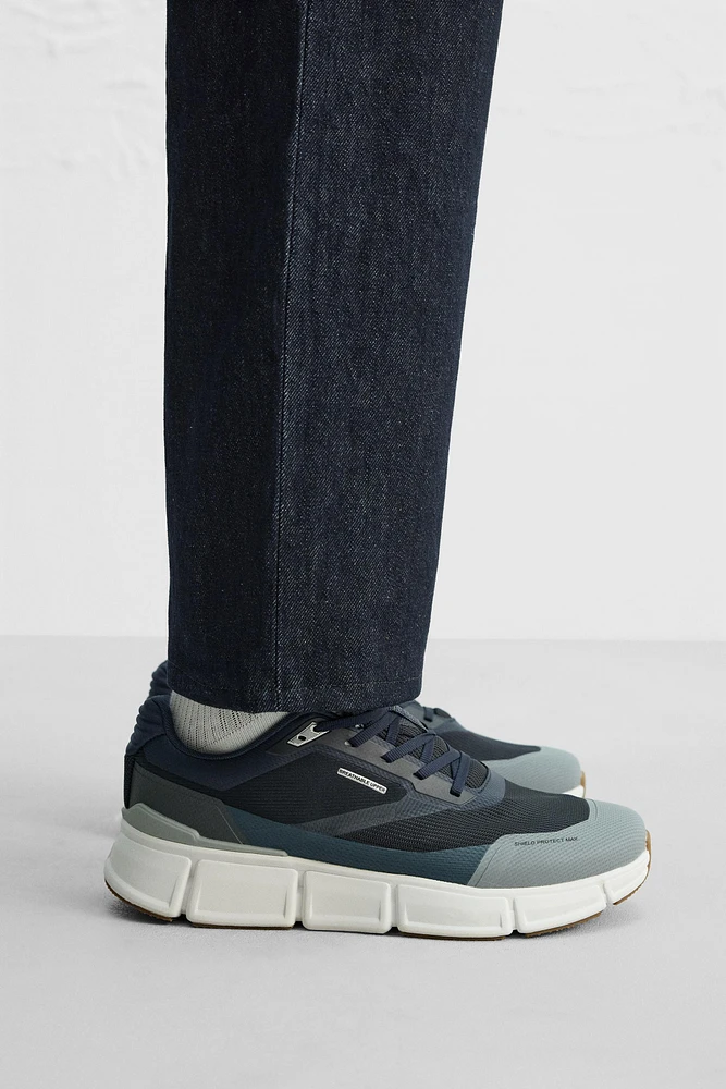 TECHNICAL SNEAKERS