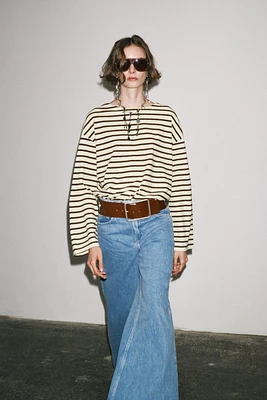 STRIPED LONG SLEEVE T-SHIRT
