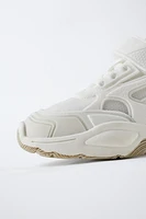 TENNIS MULTI-PIÈCES