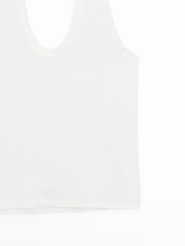 Top slim à encolure américaine effiloché