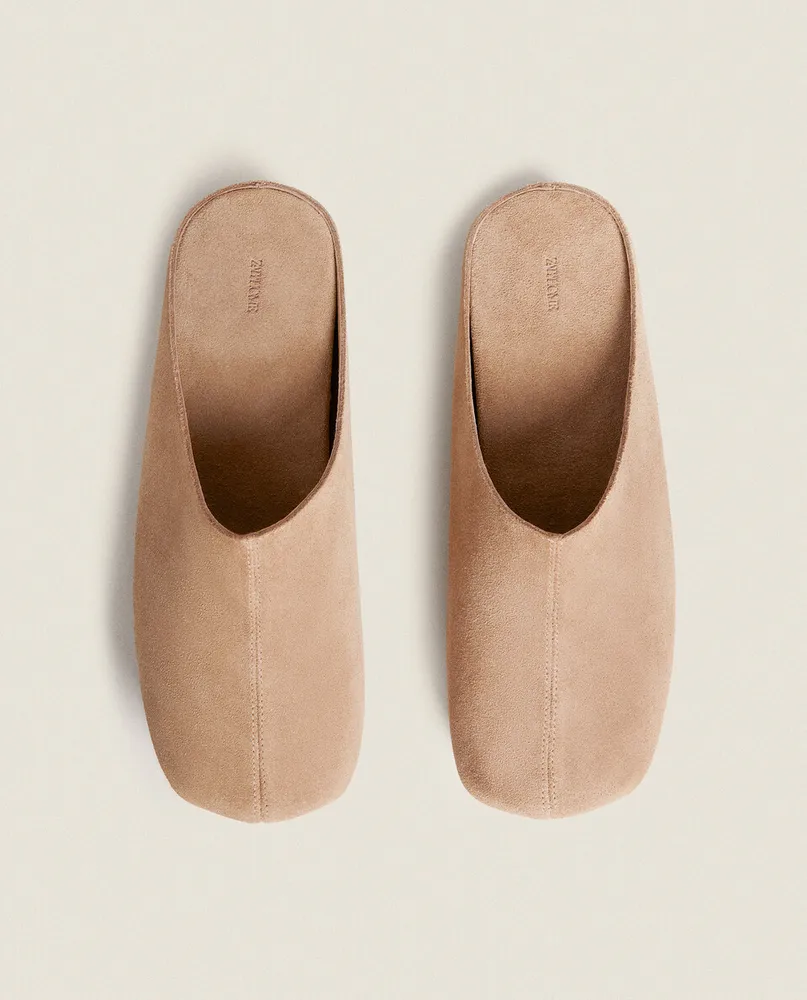 LEATHER MULE CLOG SLIPPERS