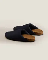 MINIMALIST TECHNICAL CLOGS