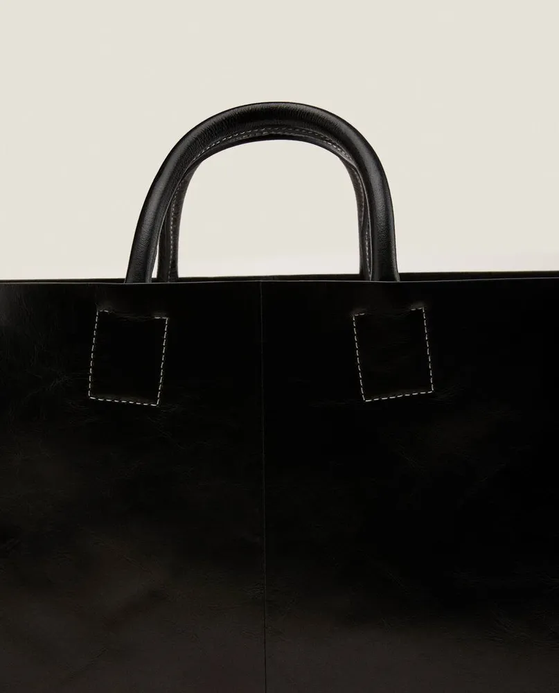 LEATHER TOTE BAG