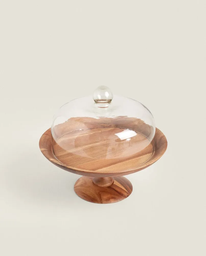 WOODEN CAKE DISH