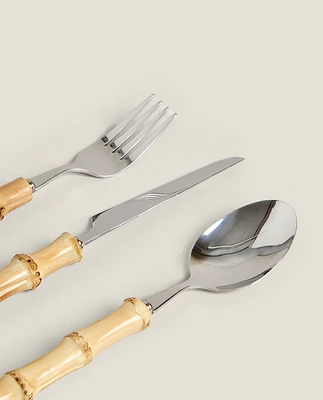 CUTLERY SET WITH BAMBOO HANDLE