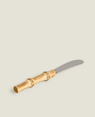 BUTTER KNIFE WITH BAMBOO HANDLE