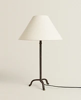 TABLE LAMP WITH TRIPOD BASE