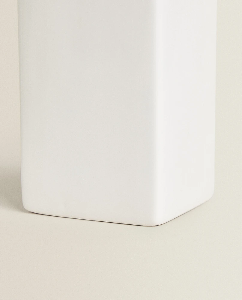 WHITE EARTHENWARE BATHROOM TUMBLER