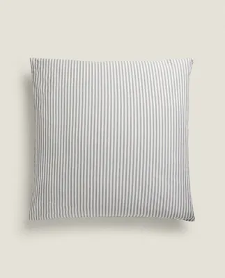 PILLOWCASE WITH NARROW STRIPES