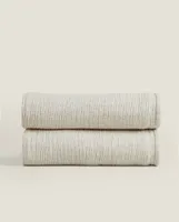 JACQUARD THROW