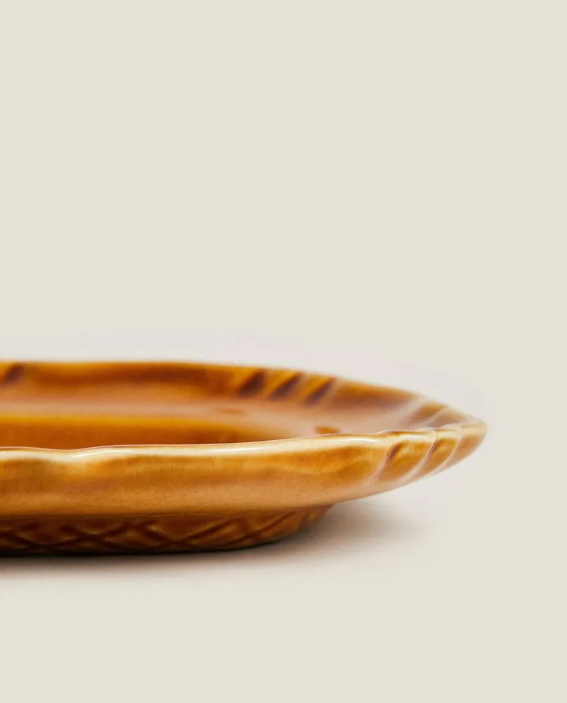 OVAL STONEWARE SERVING DISH