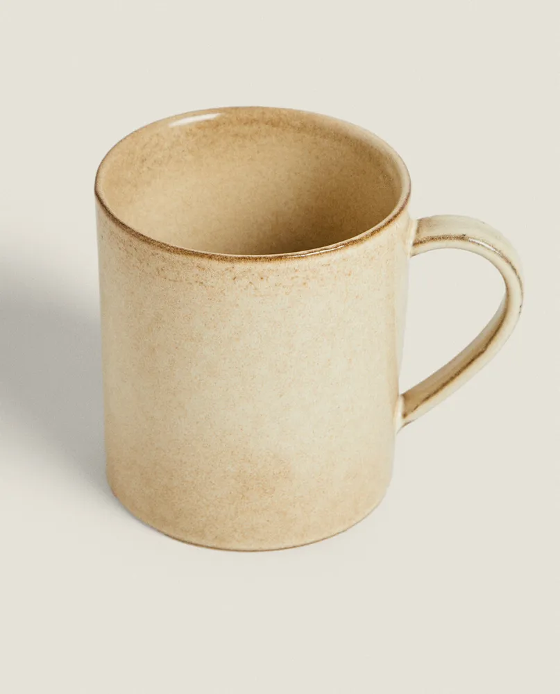 STONEWARE MUG WITH RIM