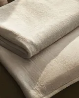 PLAIN FLEECE BLANKET