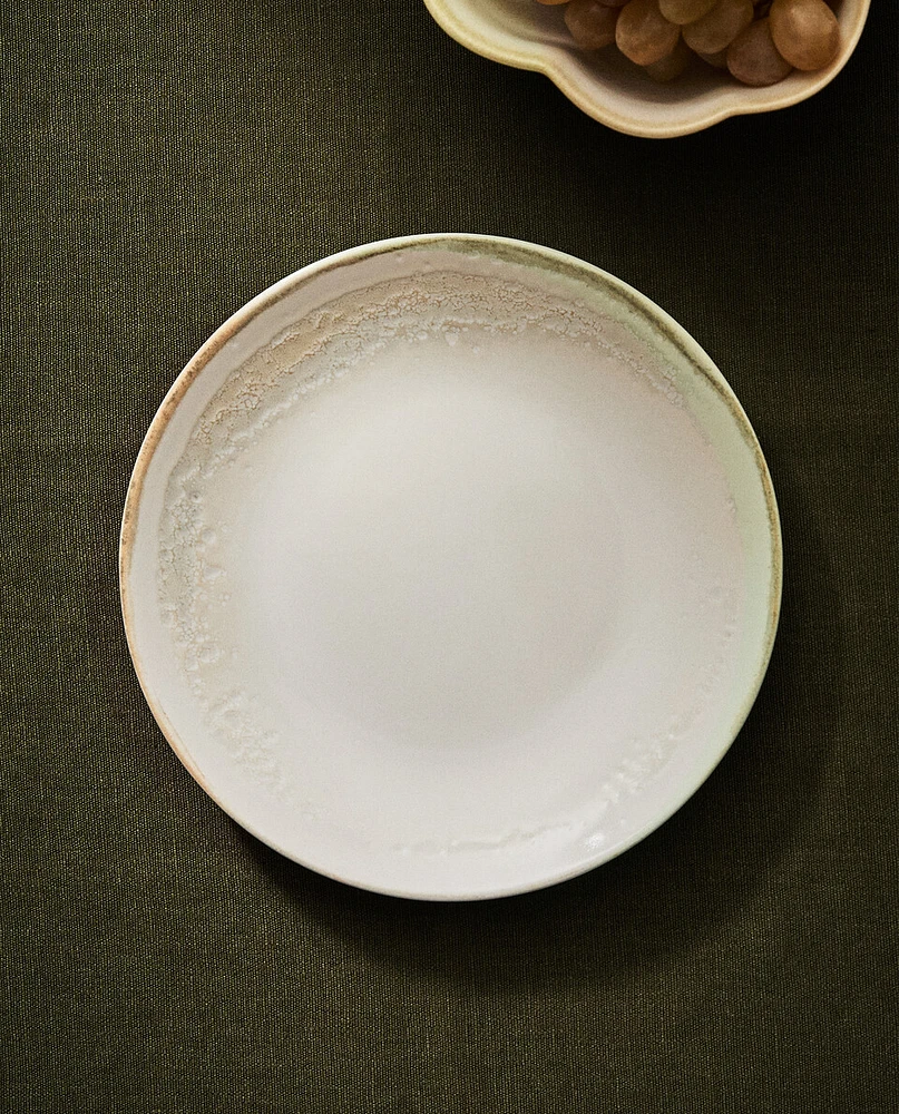 STONEWARE DESSERT PLATE