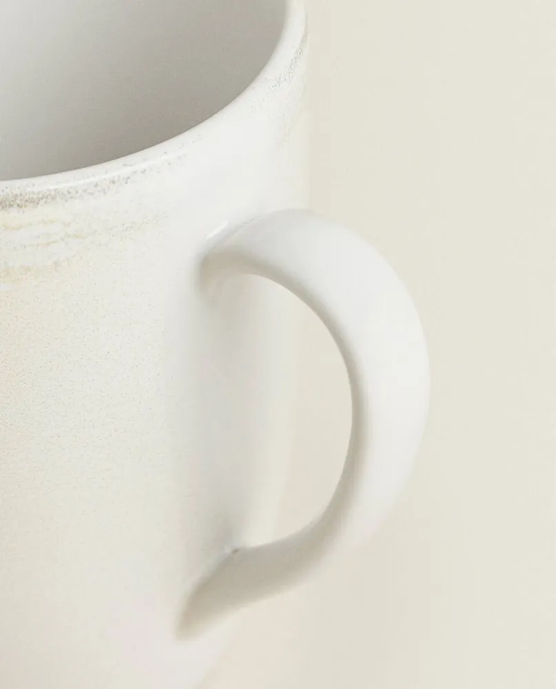 STONEWARE MUG