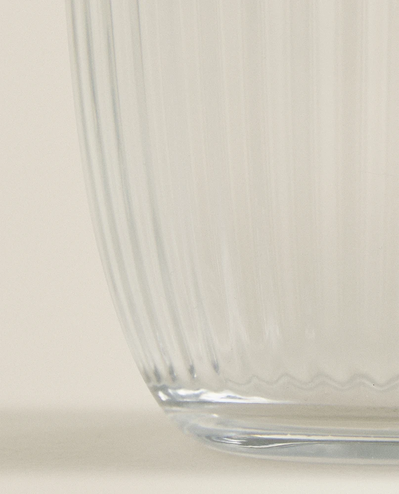 LINES DESIGN GLASS TUMBLER