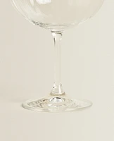 RAISED CRYSTALLINE WINE GLASS