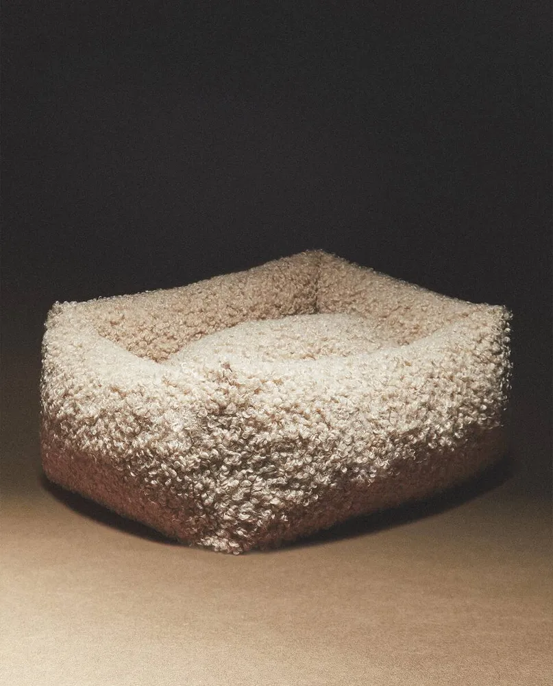 FAUX SHEARLING PET BED