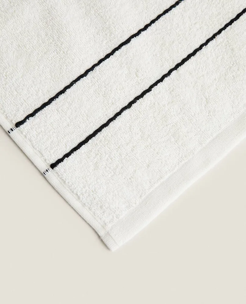 DOUBLE-STRIPED COTTON TOWEL