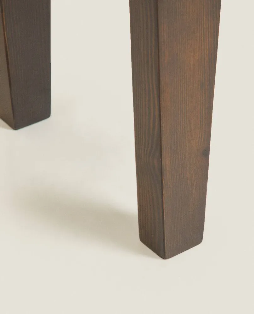 PINE WOOD STOOL