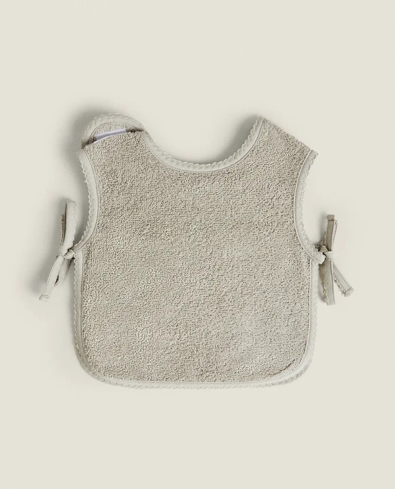 CHILDREN'S MUSLIN BIB