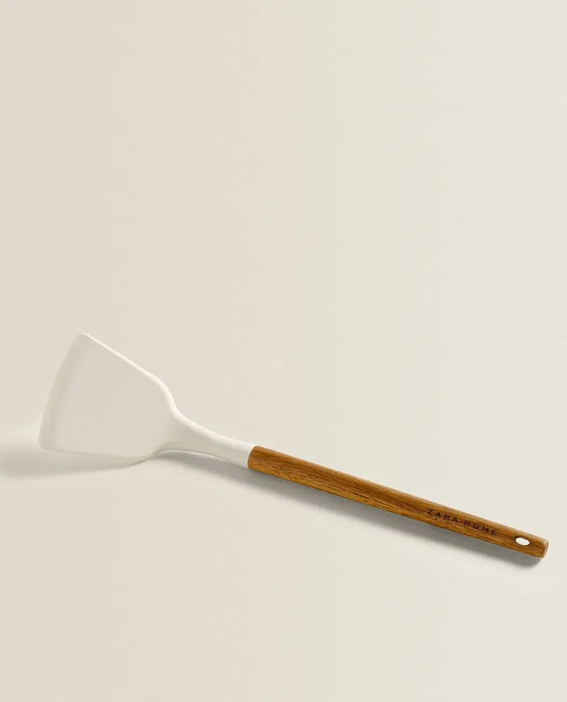 SILICONE AND WOODEN SPATULA