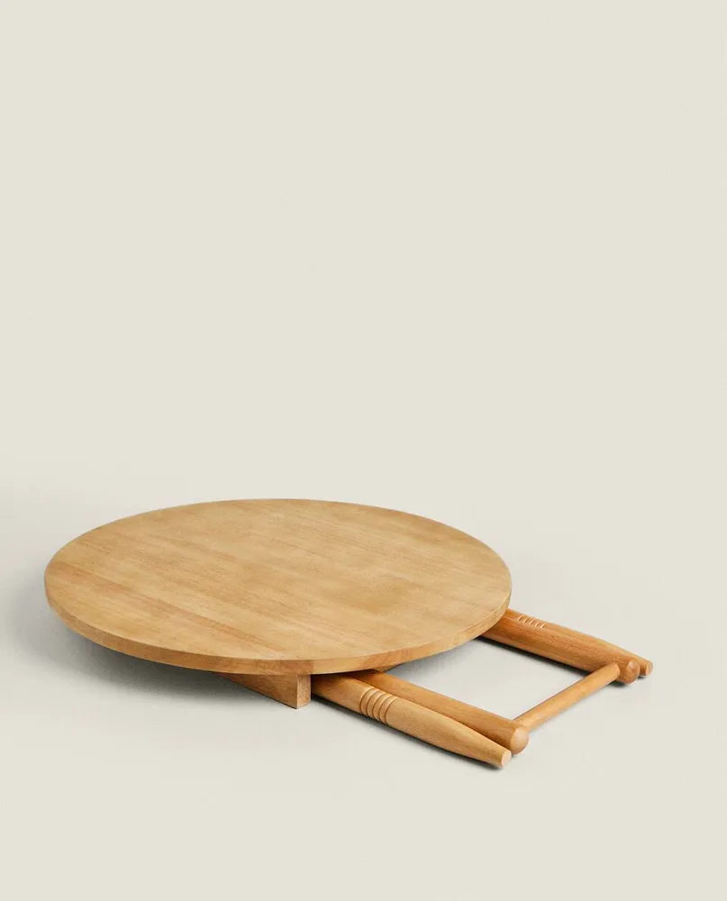 CHILDREN’S WOODEN TABLE