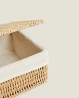 BASKET WITH FABRIC LINING