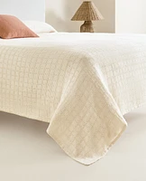 CHECK WAFFLE-KNIT BEDSPREAD