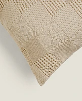 TEXTURED CUSHION COVER