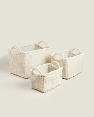 JUTE BASKETS WITH HANDLES