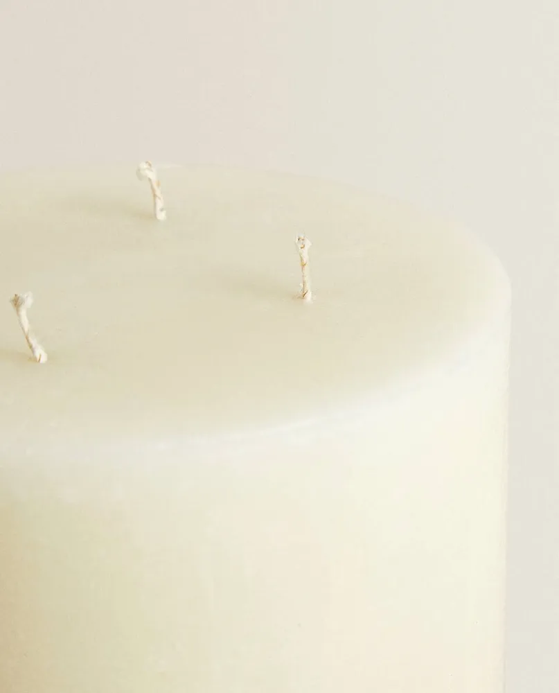 LARGE CANDLE