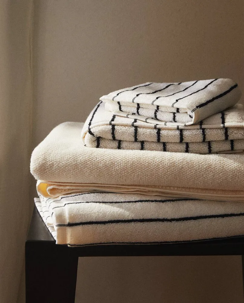 CONTRAST STRIPE COTTON TOWEL