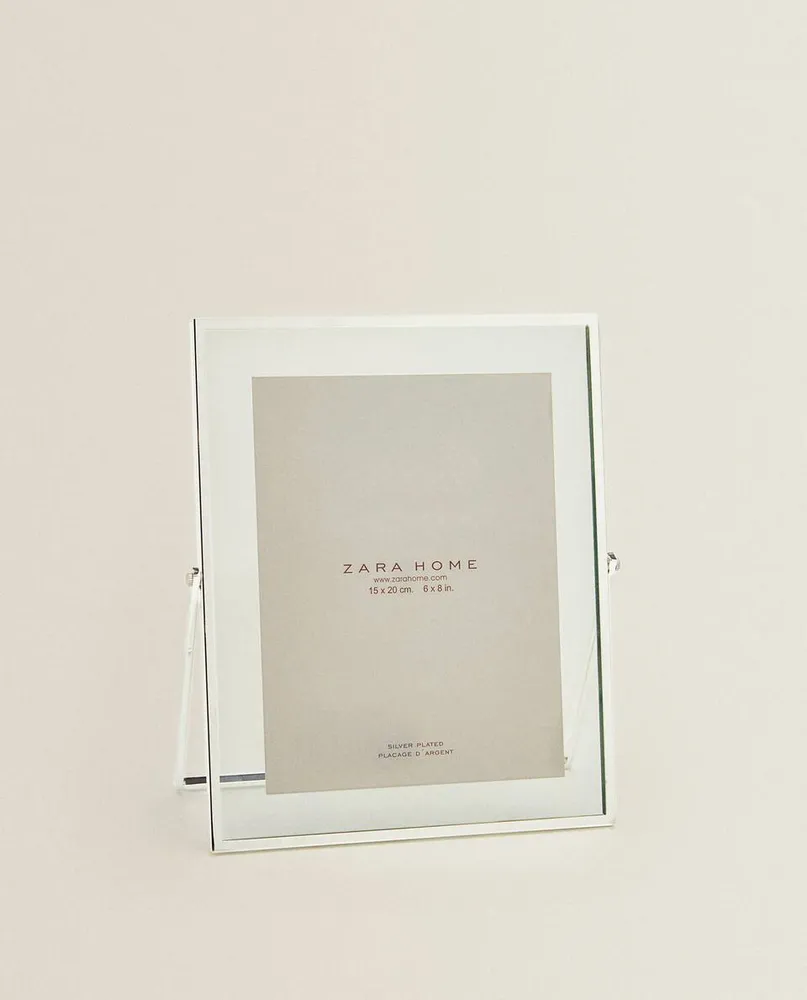 PHOTO FRAME WITH STAND