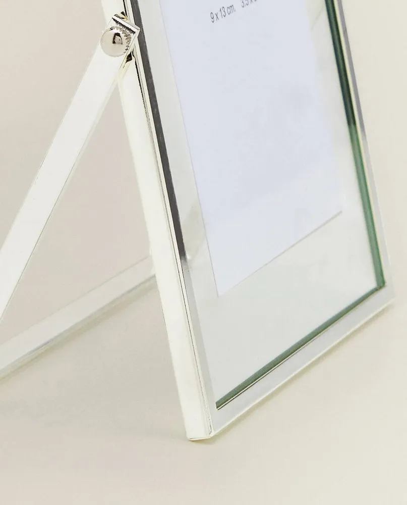 PHOTO FRAME WITH STAND