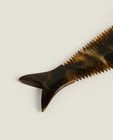 FISH COMB