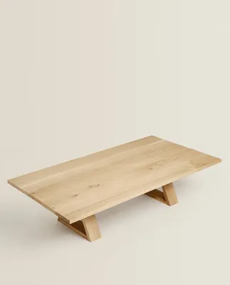 OAK COFFEE CENTRE TABLE