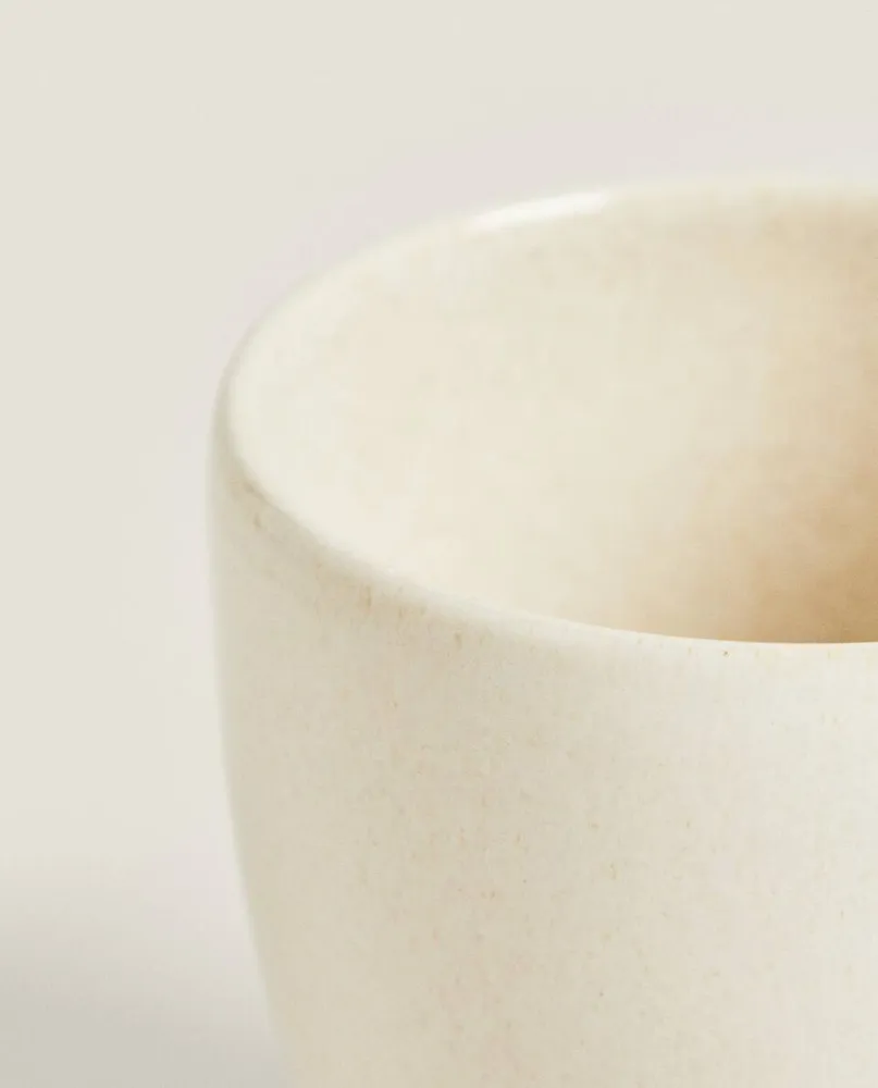 STONEWARE MUG